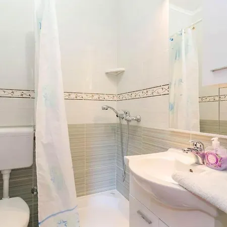Sea Dream Apartment Broce